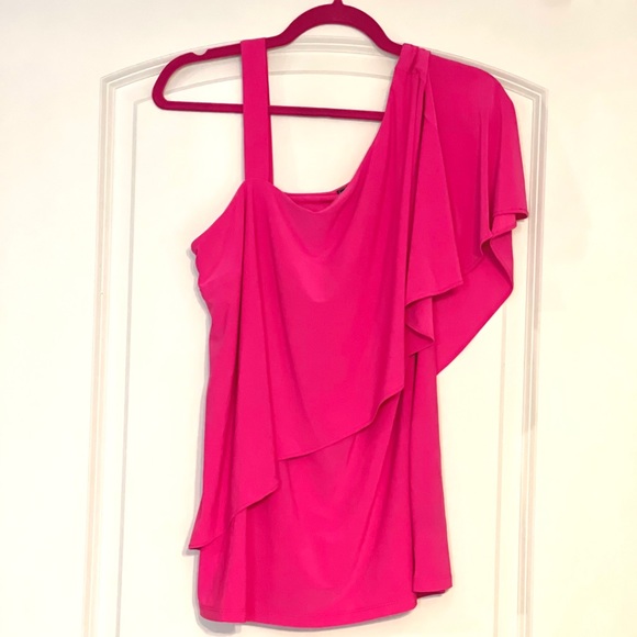 Coco Bianco Tops - Pink off shoulder top